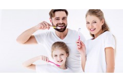 Uma boa higiene oral começa por uma boa escovagem dos dentes